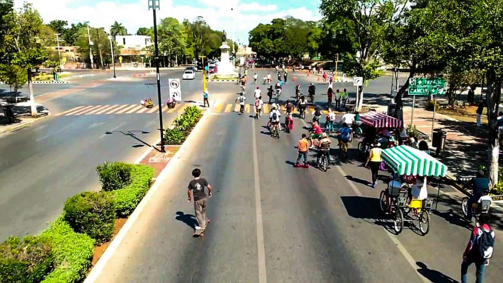 Paseo Montejo Bici-Ruta Merida Mexico