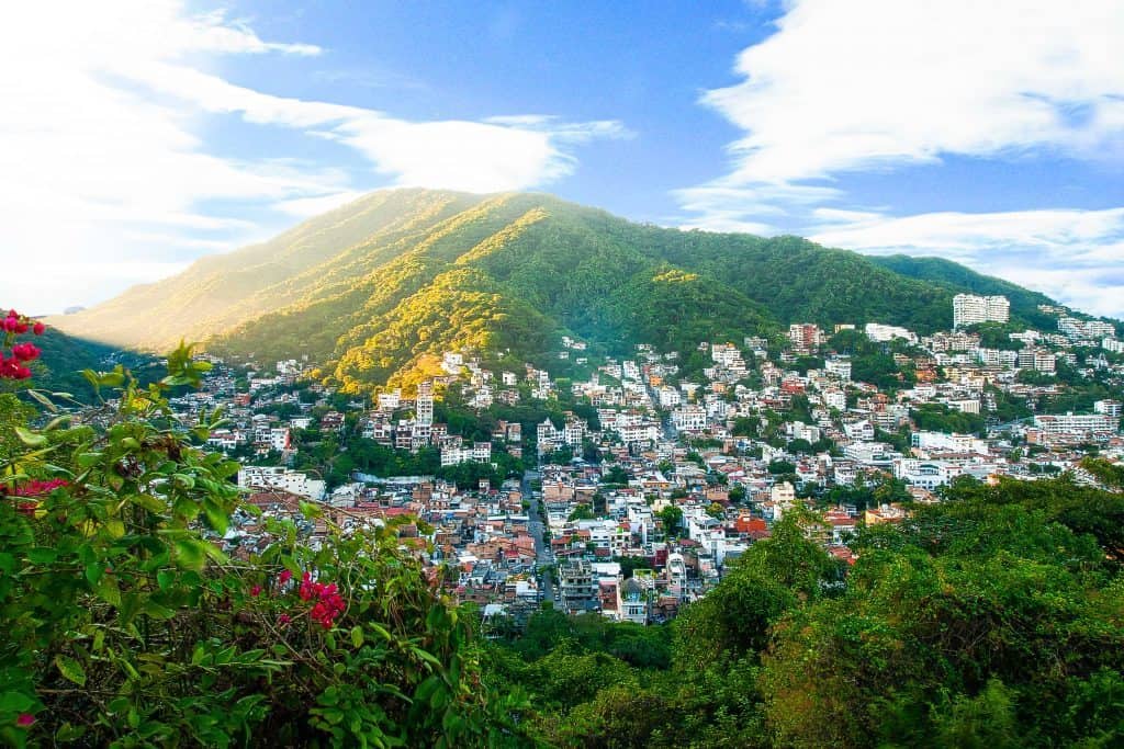 Popular and Unique Things to do in Puerto Vallarta (Mexico)