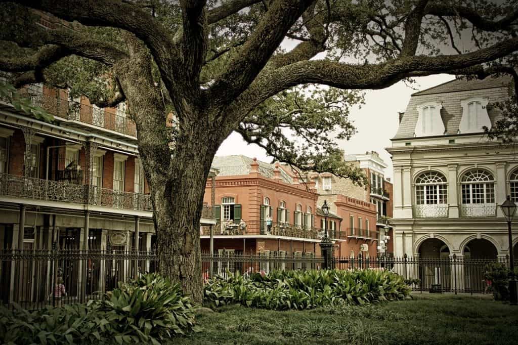 Haunted New Orleans: Spooky & Unique Things to do in New Orleans, Louisiana