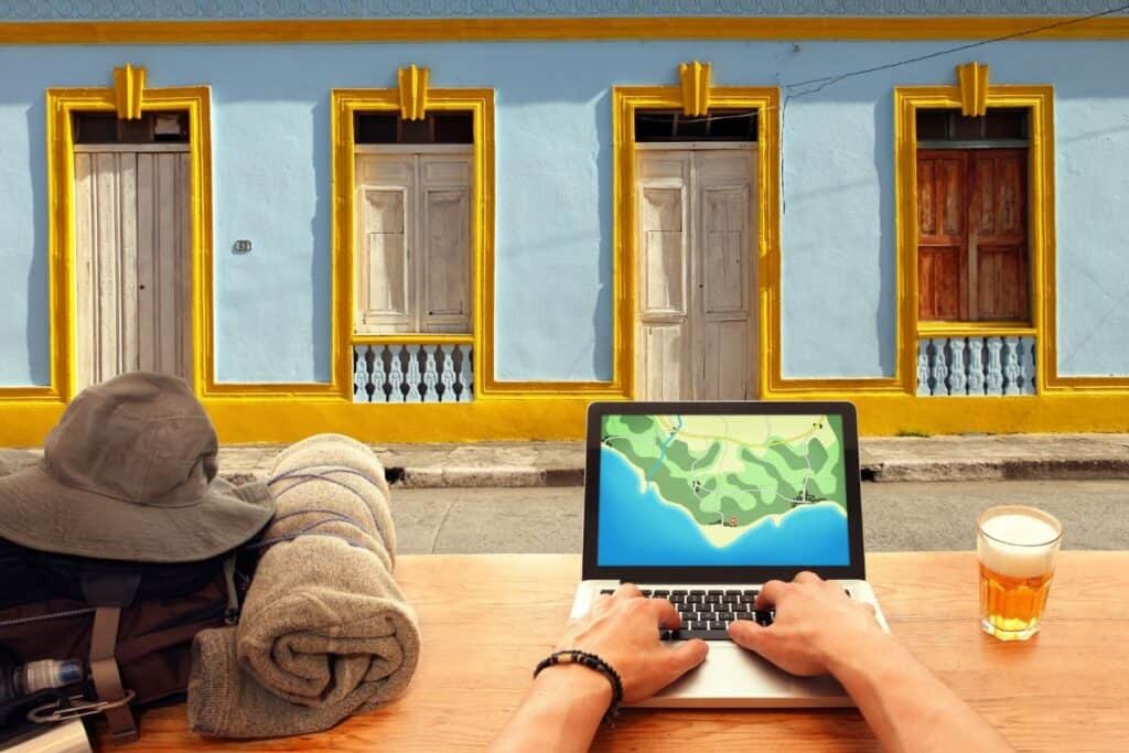 Tips For Traveling While Working Remotely